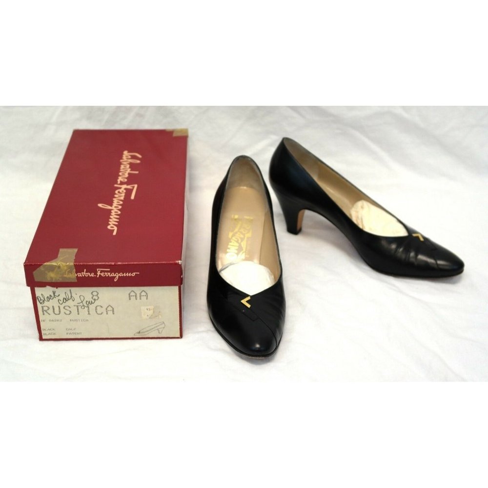 Vintage Salvatore Ferragamo 'Rustica' Pumps | Sz 8